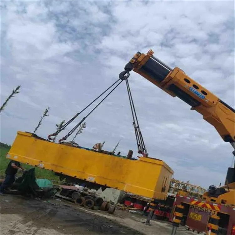 江华吊车吊集装箱需要多少钱